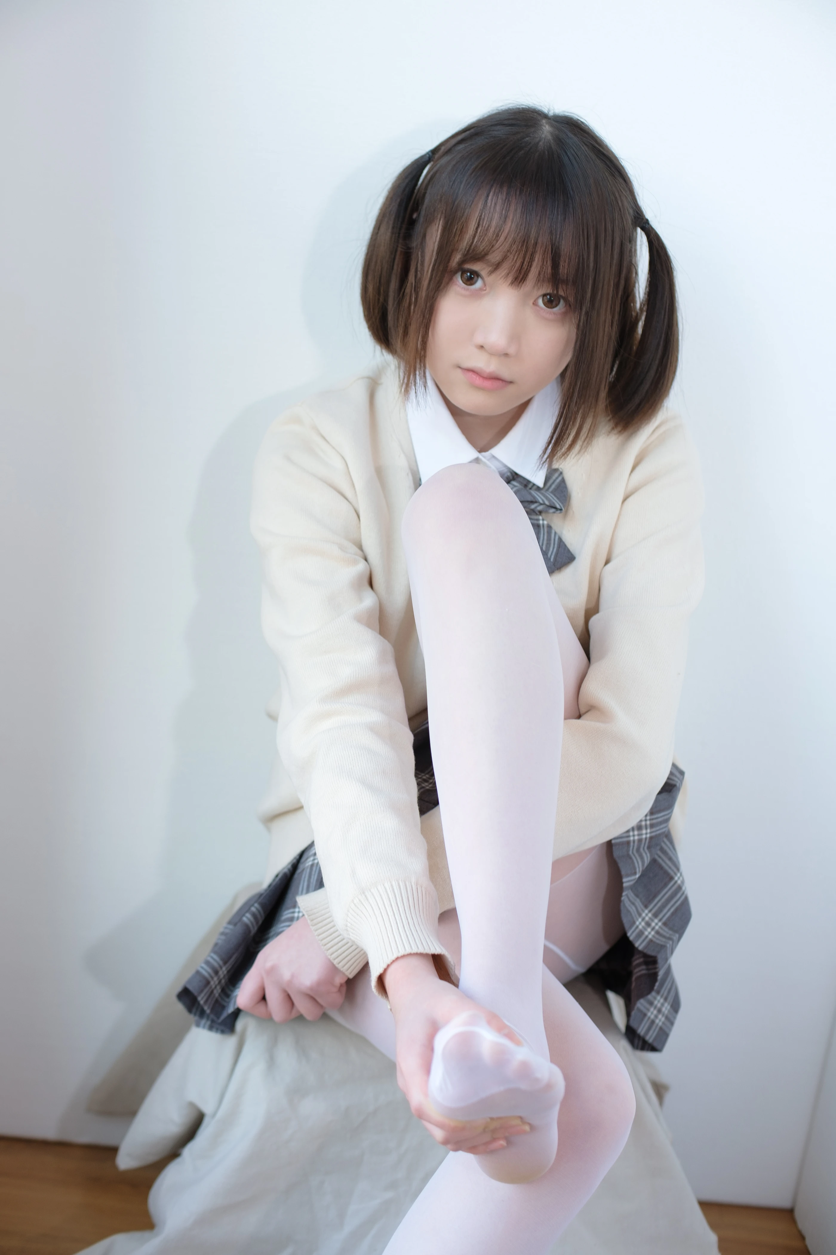 森萝财团 [X-010-SSR] JK校服白丝 [83P 1V]插图4